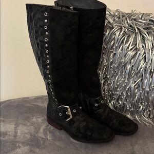 Donald J. Pliner Gale black boots,7 1/2M